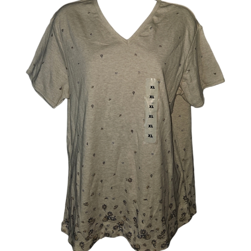 NWT Cherokee Floral Short Sleeve Top